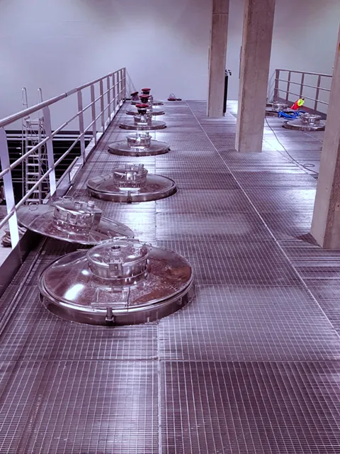 Pasarelas y escaleras industriales3